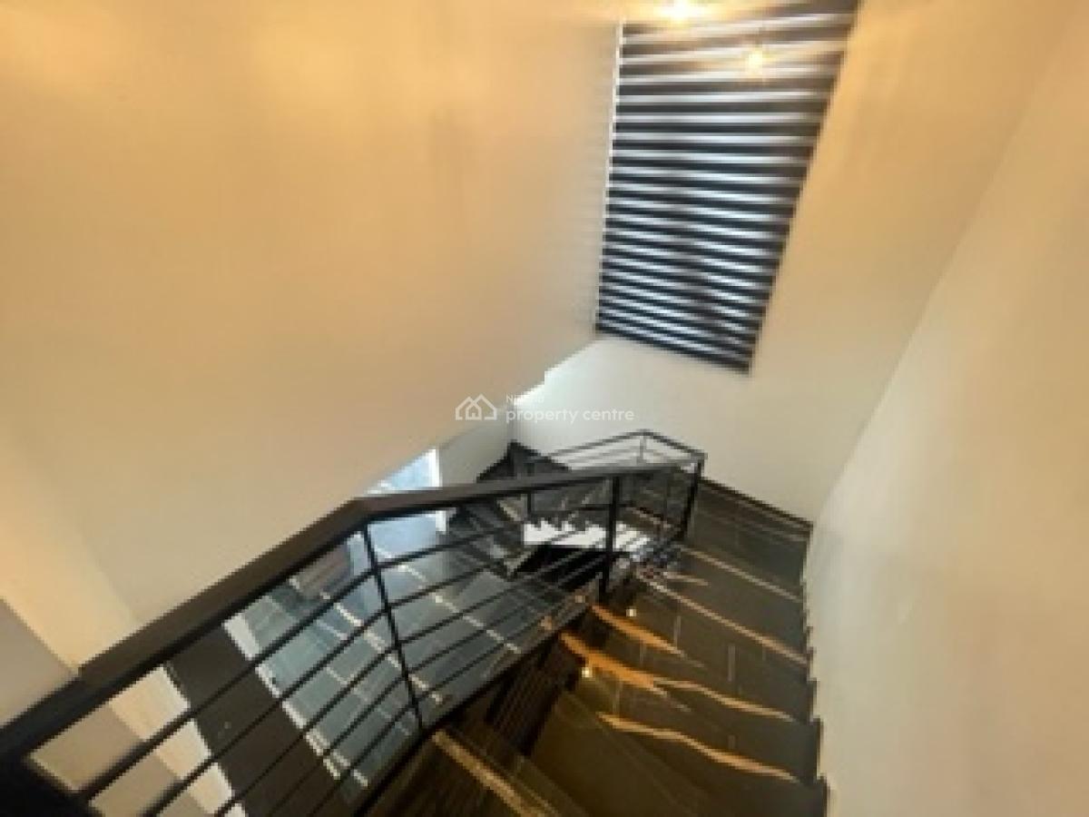 Commercial 13 Bedroom and Reception with Staff Quaters Available, Chevron, Lekki, Lagos, Commercial Property for Rent