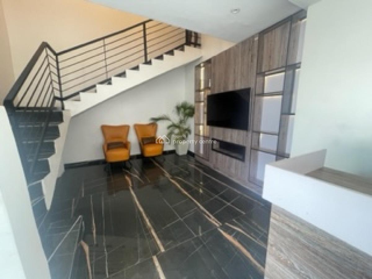 Commercial 13 Bedroom and Reception with Staff Quaters Available, Chevron, Lekki, Lagos, Commercial Property for Rent