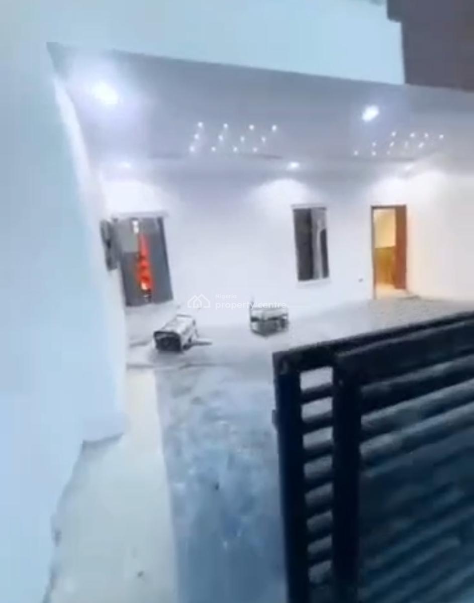 Luxury and Spacious 4 Bedroom Duplex, Thomas Estate, Ajah, Lagos, Terraced Duplex for Sale