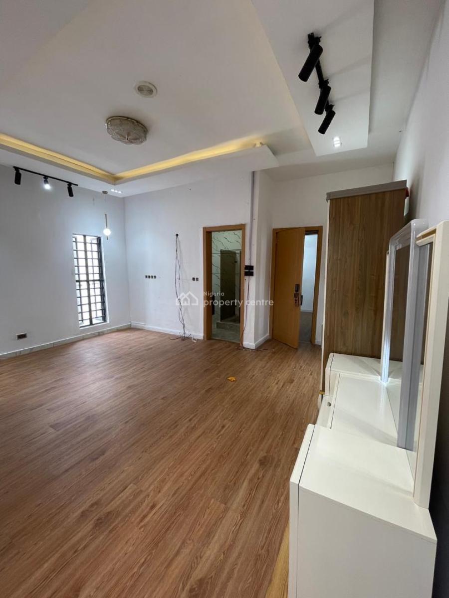 5 Bedroom Fully Detached Duplex with Bq, Ikota, Lekki, Lagos, Detached Duplex for Rent