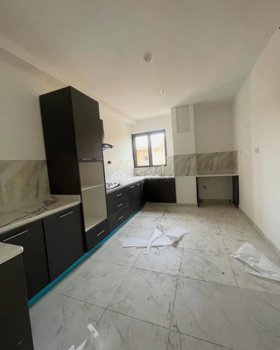2 Bedroom Apartment with Study Room, Spar Road, Ikate, Lekki, Lagos, Flat / Apartment for Rent