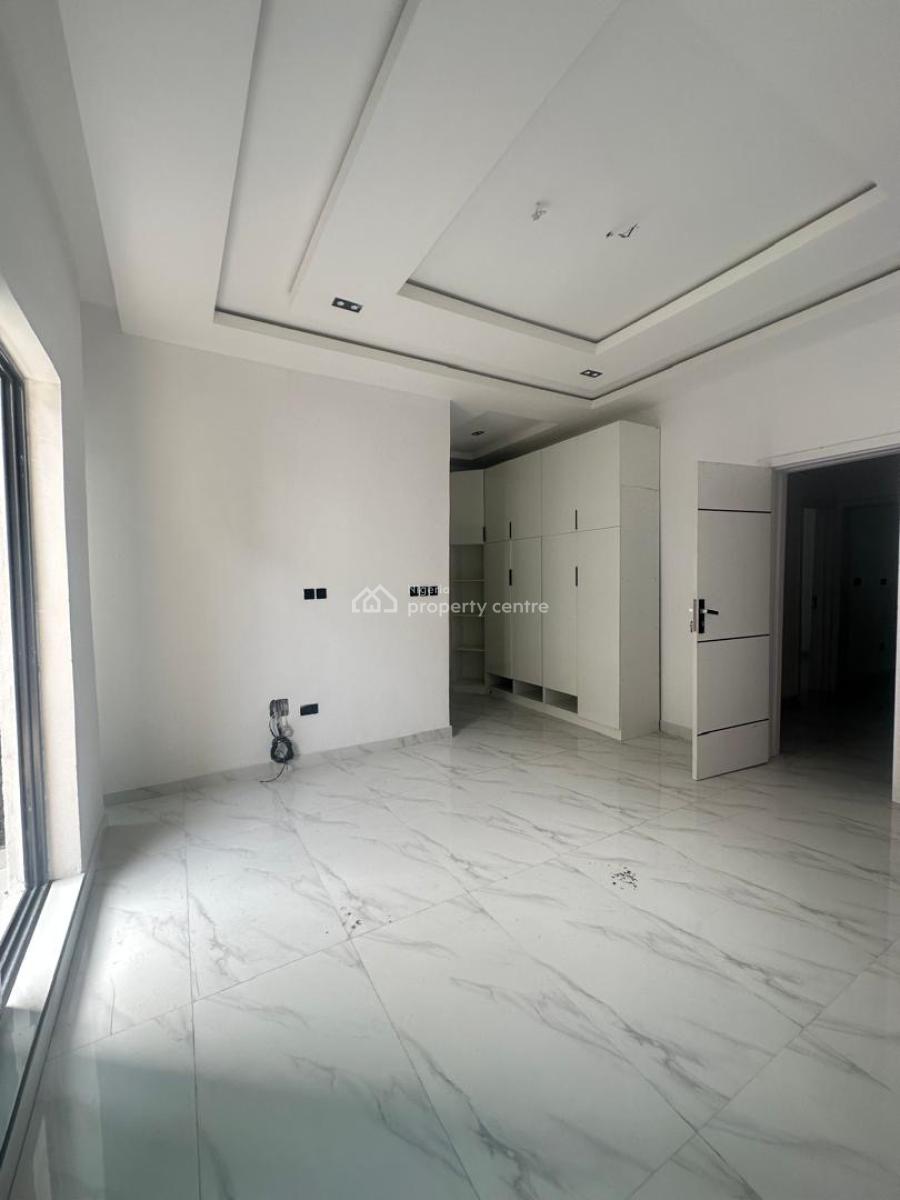 Well Finished 4 Bedroom Terrace Duplex, Ikota, Lekki, Lagos, Terraced Duplex for Sale
