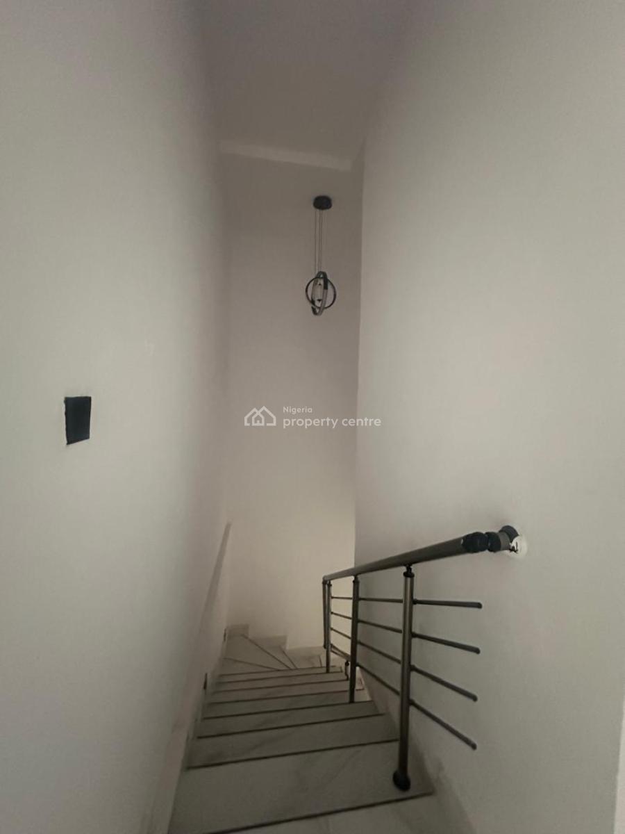 Well Finished 4 Bedroom Terrace Duplex, Ikota, Lekki, Lagos, Terraced Duplex for Sale