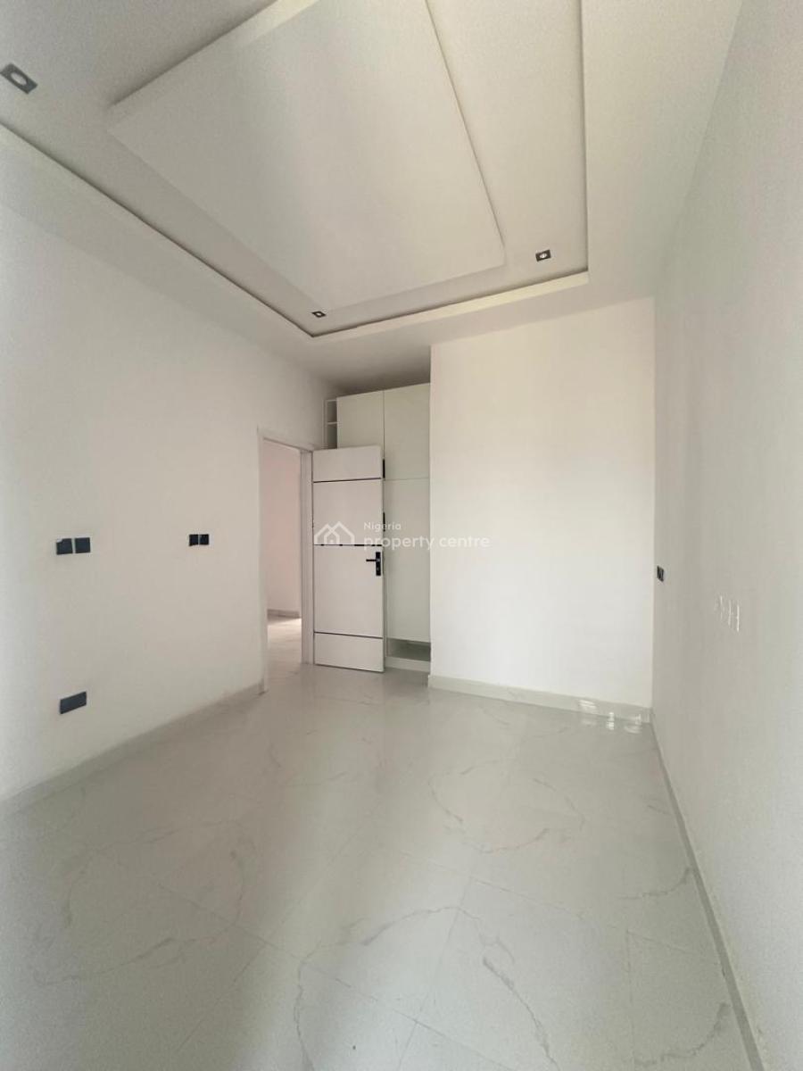 Well Finished 4 Bedroom Terrace Duplex, Ikota, Lekki, Lagos, Terraced Duplex for Sale