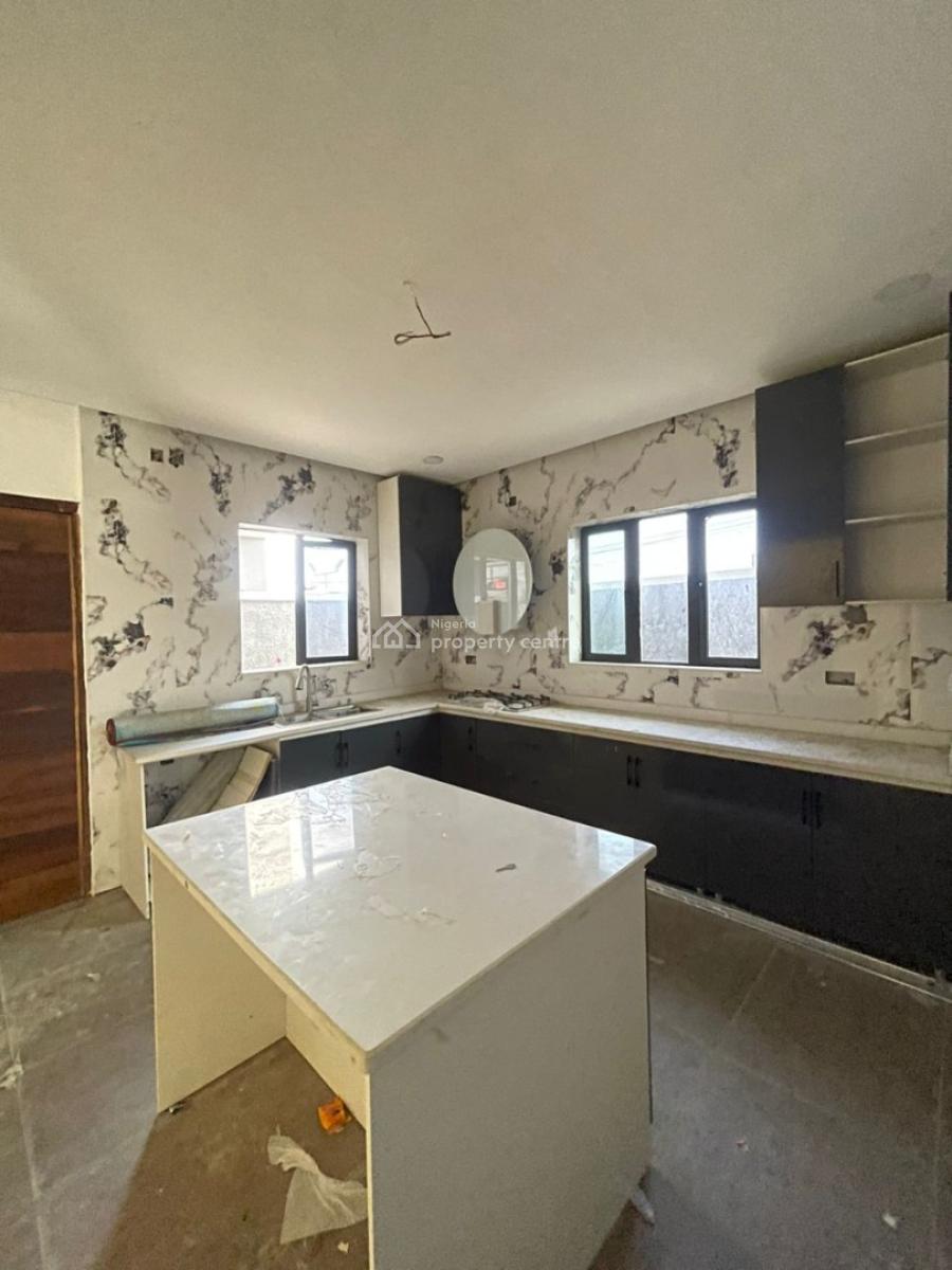 5 Bedroom Semi Detached Duplex, Lekki Phase 1, Lekki, Lagos, Semi-detached Duplex for Sale