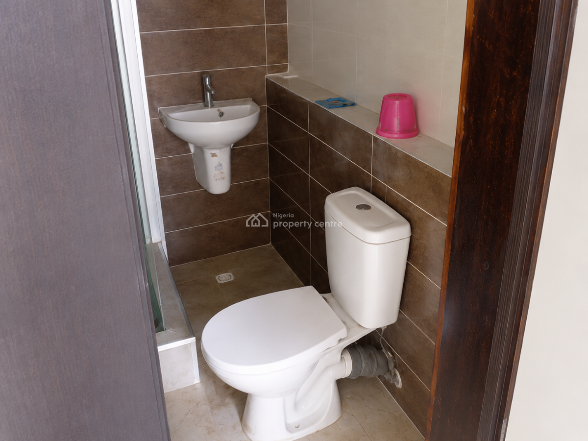 3 Bedroom Flat, Adeshola Akinnifesi, Lekki, Lagos, Flat / Apartment for Rent