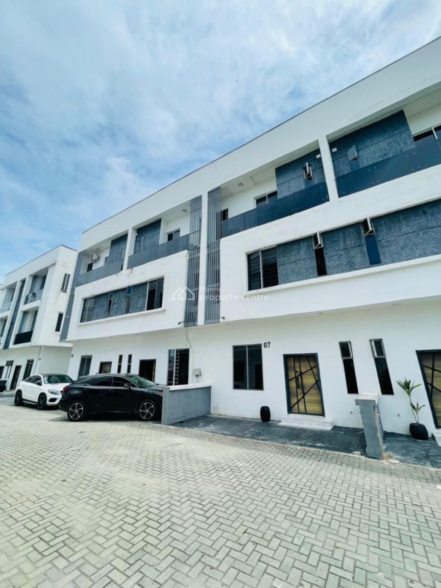 Distress Deal  4 Bedroom Terrace Duplex with Bq, Osapa, Lekki, Lagos, Terraced Duplex for Sale