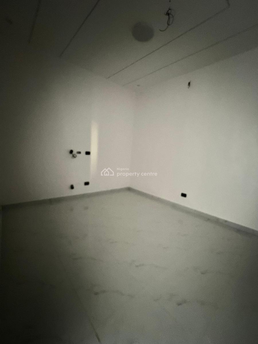Stunning 6 Bedroom Duplex with Cinema, Gym & Rooftop Lounge, Situated in a Calm and Well-developed Environment., Lekki, Lagos, Detached Duplex for Sale