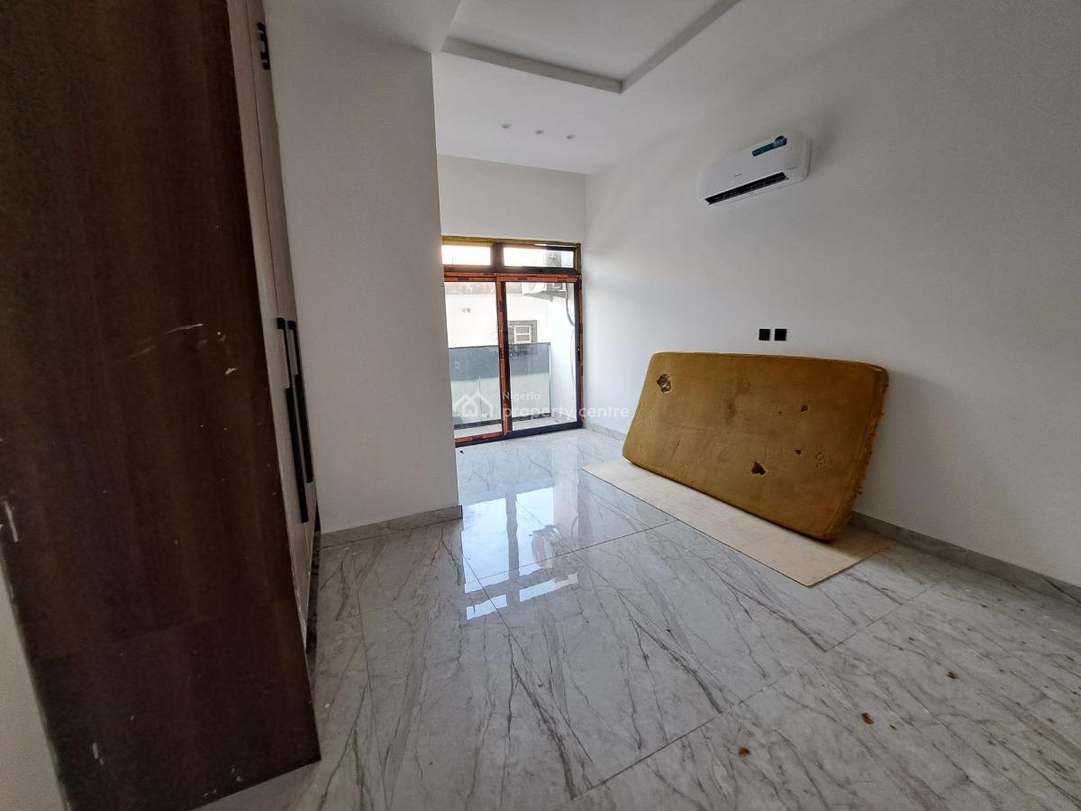 Luxury & Serviced 3 Bedroom Maisonette with Bq & Swimming Pool, Lekki Phase 1, Lekki, Lagos, Flat / Apartment for Rent