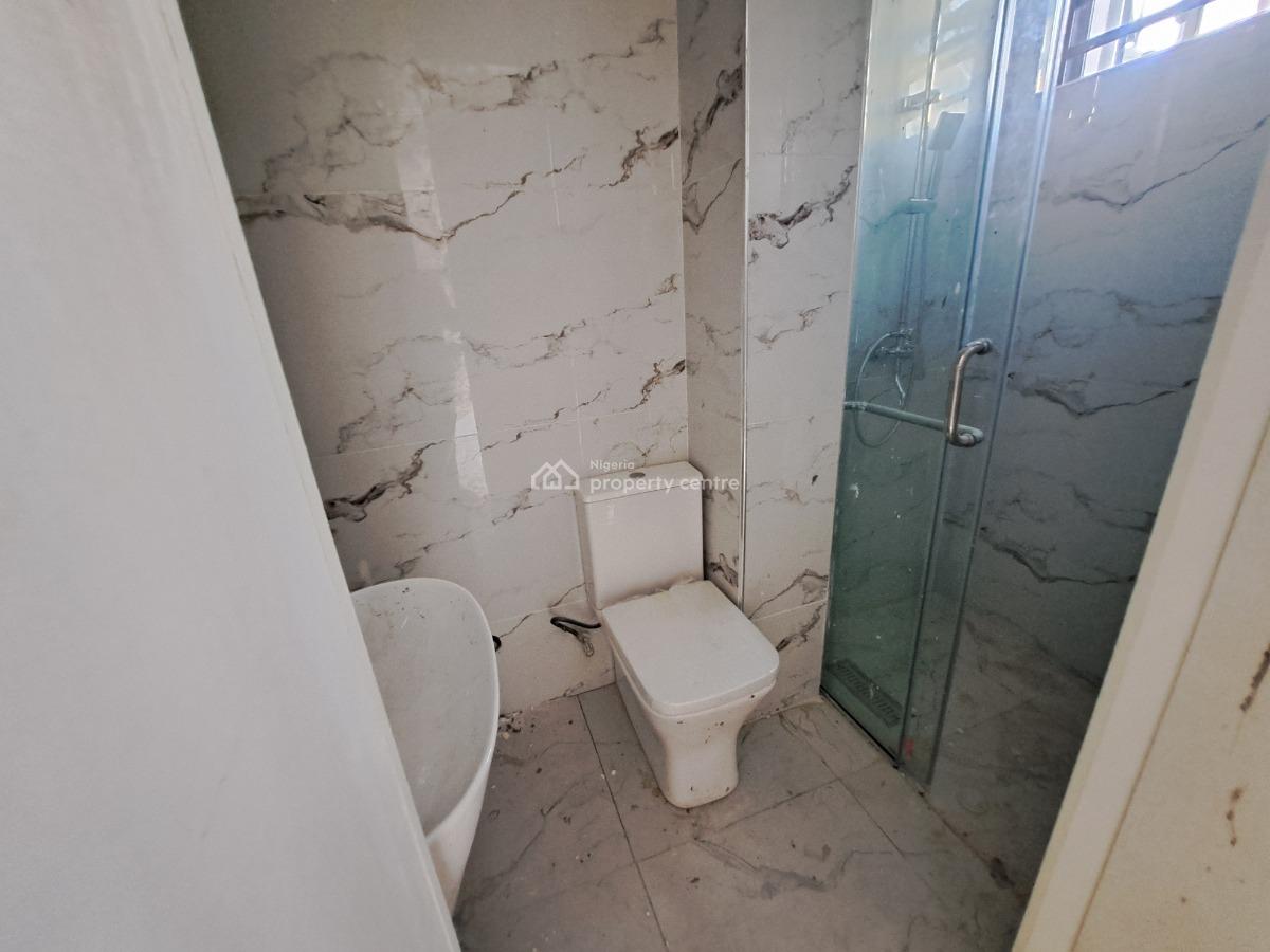 Luxury & Serviced 3 Bedroom Maisonette with Bq & Swimming Pool, Lekki Phase 1, Lekki, Lagos, Flat / Apartment for Rent