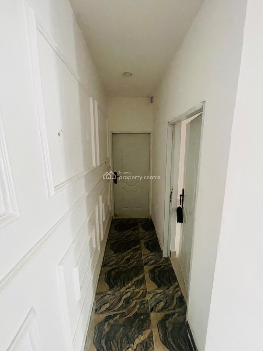 Fully Service 2 Bedroom Apartment with 24/7 Electricity & (3) Acs(up), Ikota, Lekki, Lagos, Flat / Apartment for Rent