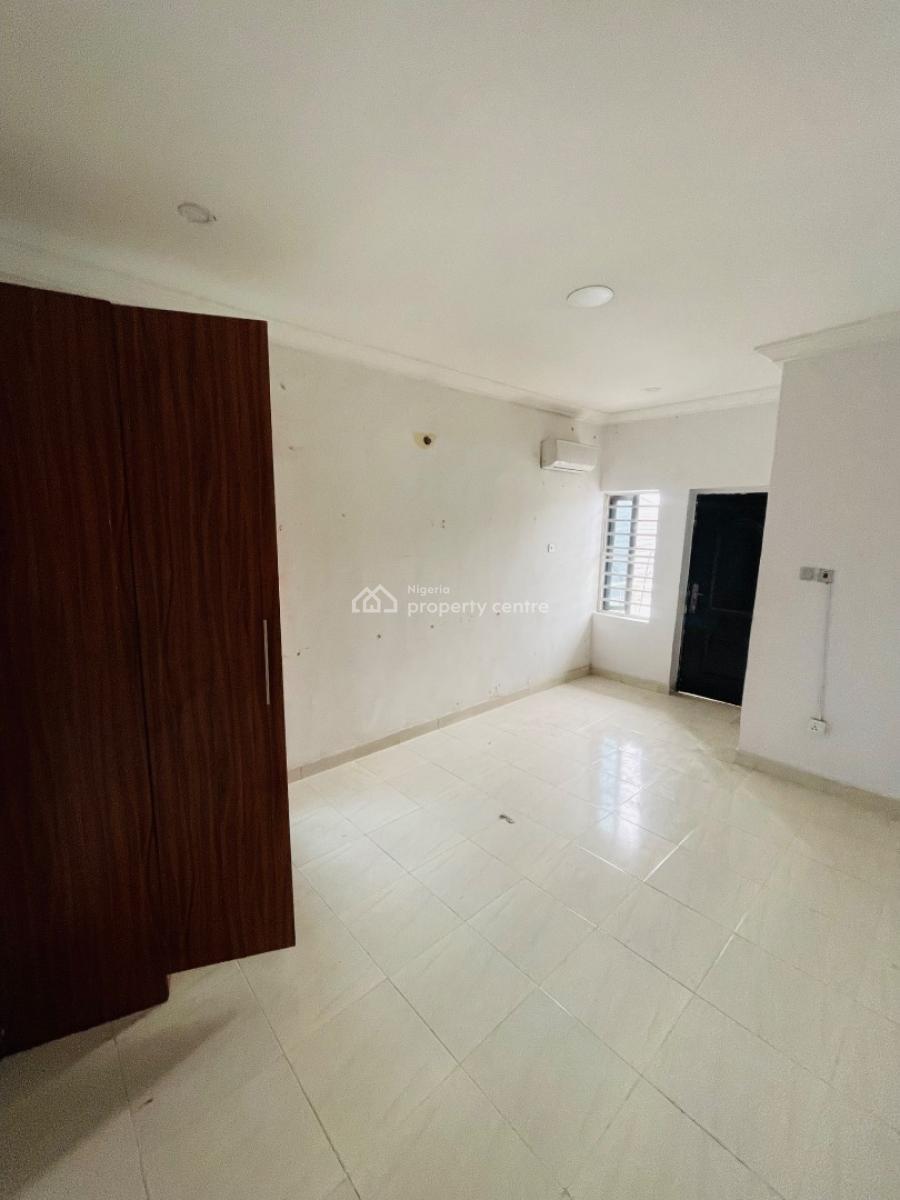 Fully Service 2 Bedroom Apartment with 24/7 Electricity & (3) Acs(up), Ikota, Lekki, Lagos, Flat / Apartment for Rent