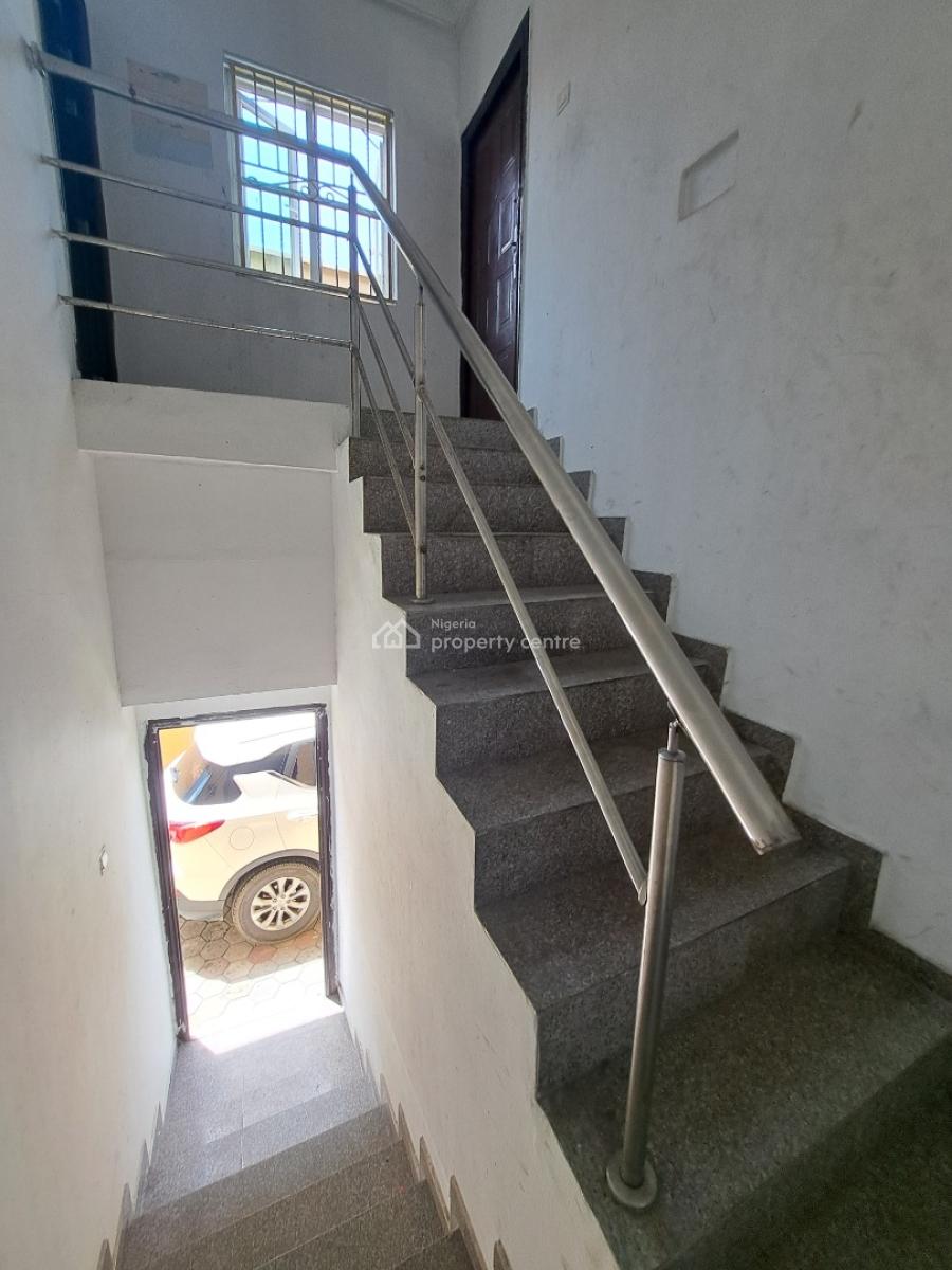 50sqm Commercial Space Ideal for Showroom Etc, Lekki Phase 1, Lekki, Lagos, Shop for Rent