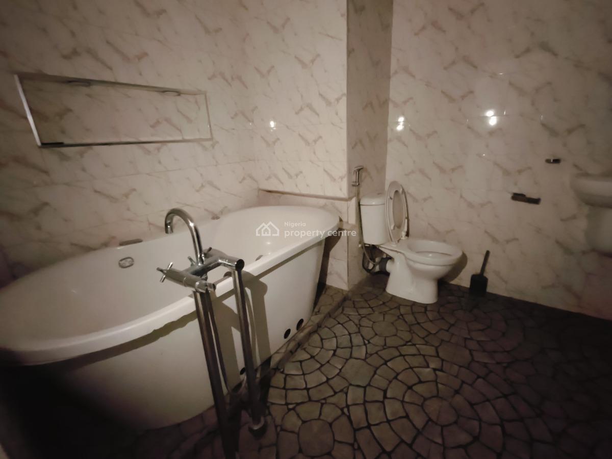 Exquisite 3 Bedroom Apartment, Lekki Phase 1, Lekki Phase 1, Lekki, Lagos, Flat / Apartment for Rent