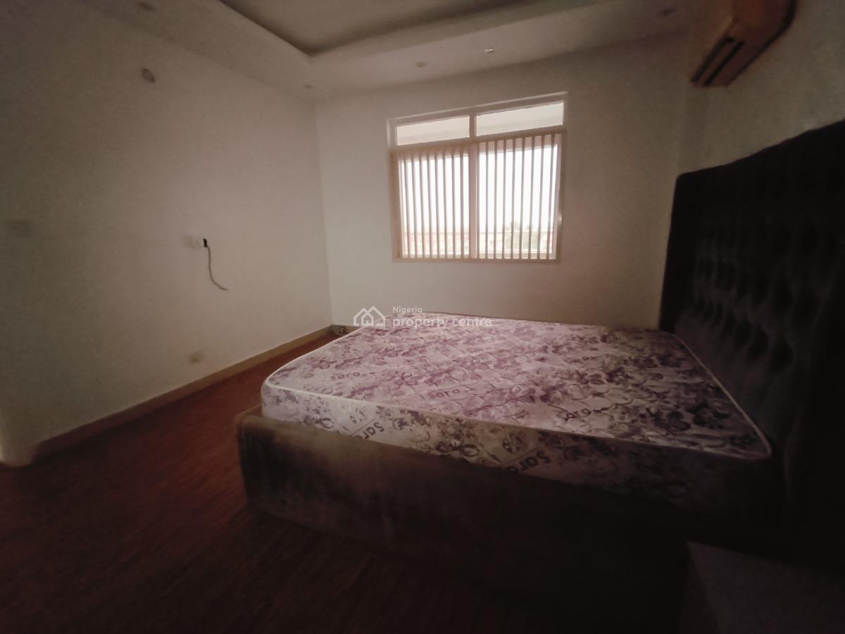 Exquisite 3 Bedroom Apartment, Lekki Phase 1, Lekki Phase 1, Lekki, Lagos, Flat / Apartment for Rent