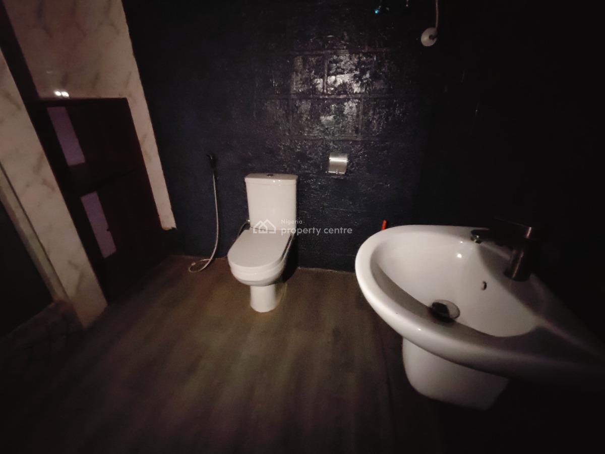 Exquisite 3 Bedroom Apartment, Lekki Phase 1, Lekki Phase 1, Lekki, Lagos, Flat / Apartment for Rent
