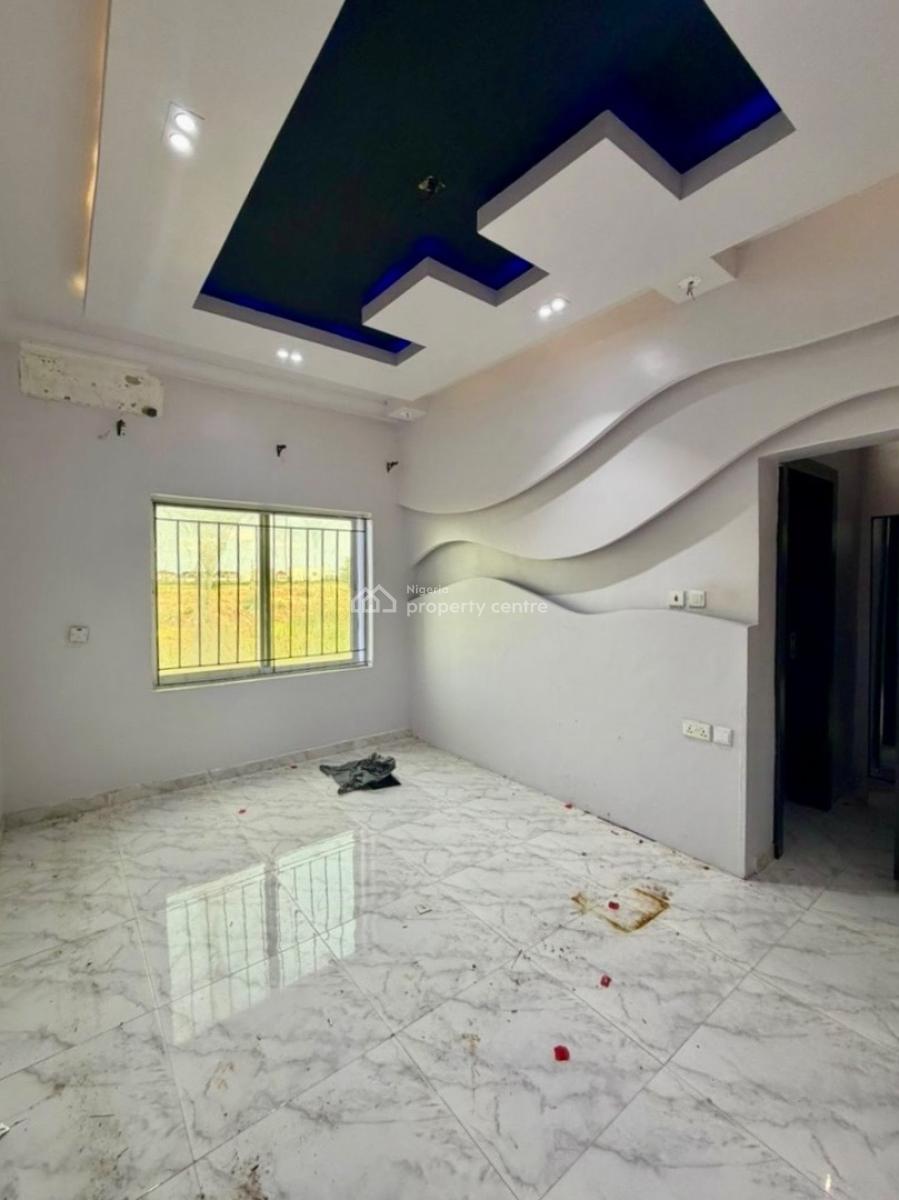 Luxury and Spacious in Premium Area, Chevron Drive, Lekki, Lagos, Mini Flat (room and Parlour) for Rent