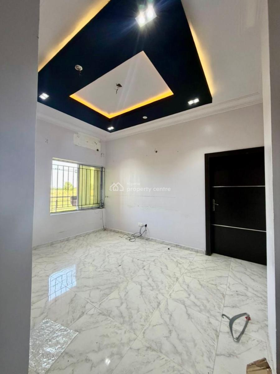 Luxury and Spacious in Premium Area, Chevron Drive, Lekki, Lagos, Mini Flat (room and Parlour) for Rent