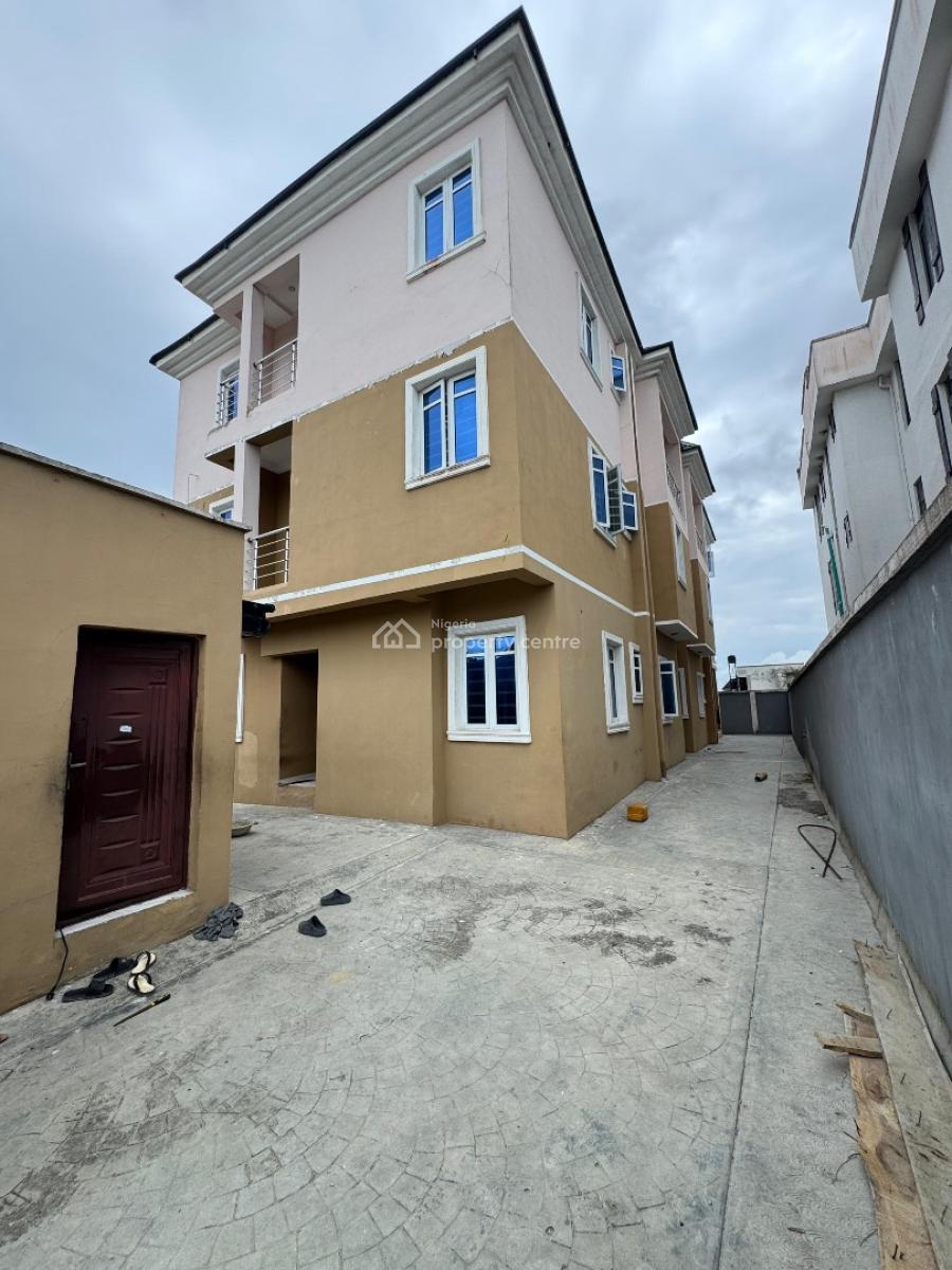 Luxury and Spacious in Serene Surroundings, Shoprite Area, Sangotedo, Ajah, Lagos, Flat / Apartment for Rent