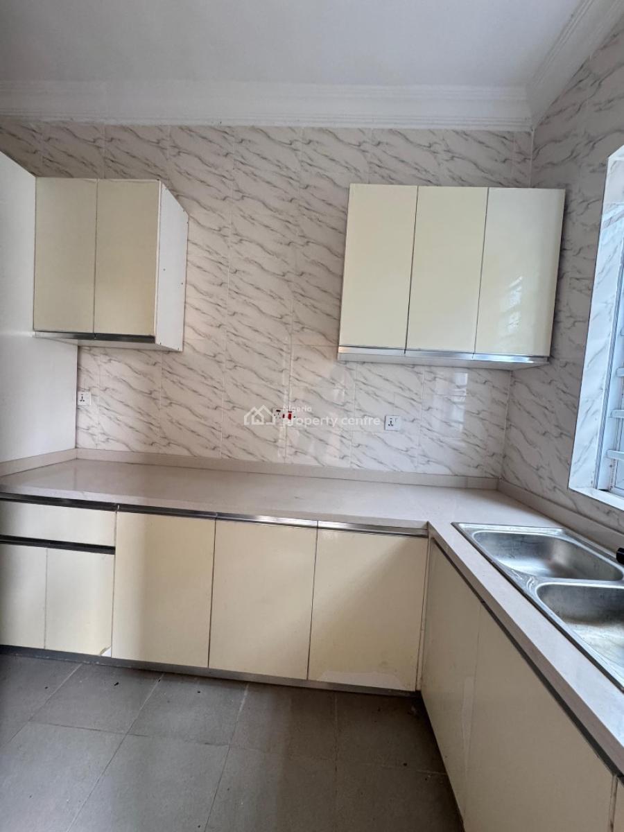 Luxury and Spacious in Serene Surroundings, Shoprite Area, Sangotedo, Ajah, Lagos, Flat / Apartment for Rent