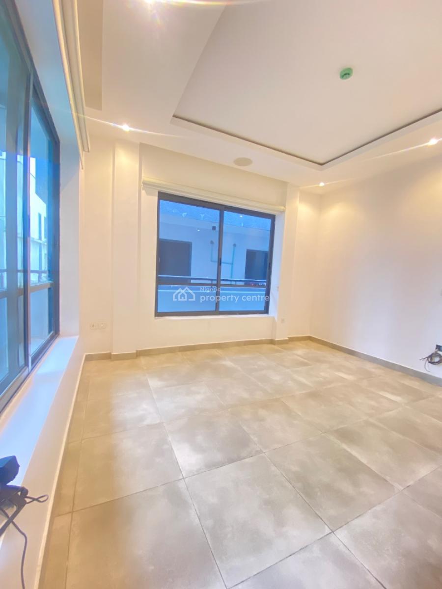 Fully Serviced 2 Bedroom Apartment with a/cs & Fitted Kitchen, Lekki Phase 1, Lekki, Lagos, Flat / Apartment for Rent