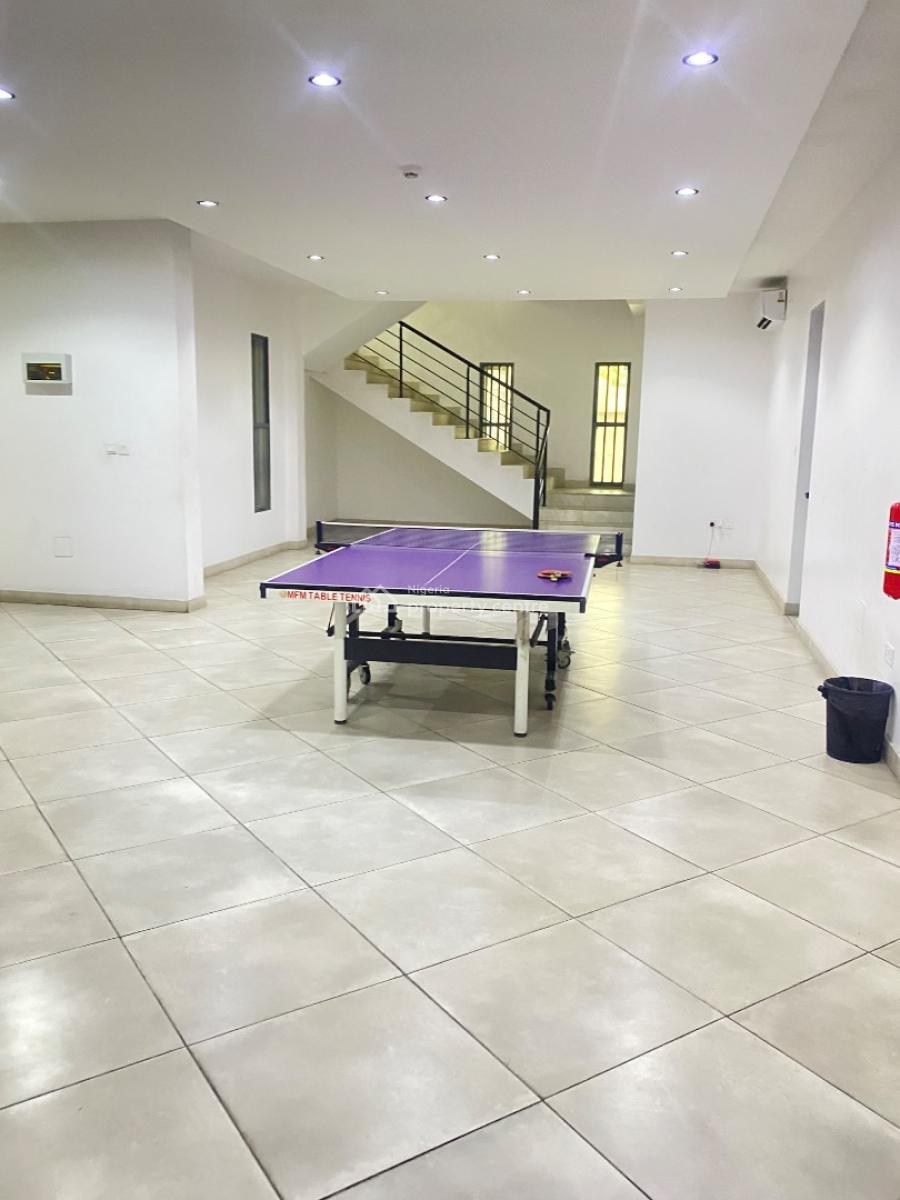 Fully Serviced 2 Bedroom Apartment with a/cs & Fitted Kitchen, Lekki Phase 1, Lekki, Lagos, Flat / Apartment for Rent