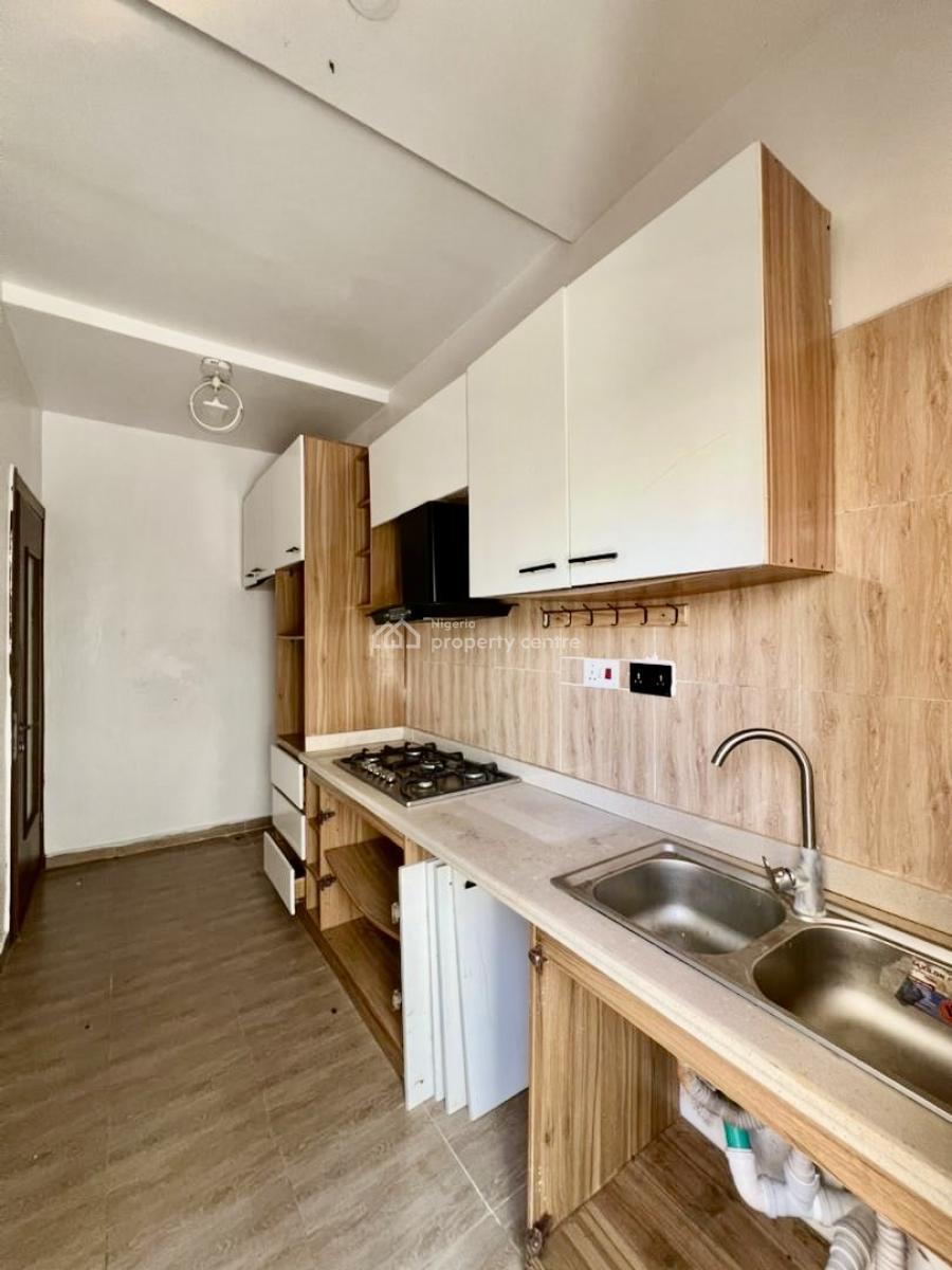 Spacious and Luxurious in Serene Surroundings, Ikota, Lekki, Lagos, Terraced Duplex for Rent