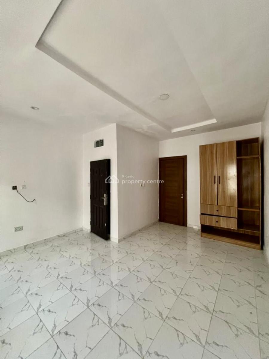 Spacious and Luxurious in Serene Surroundings, Ikota, Lekki, Lagos, Terraced Duplex for Rent