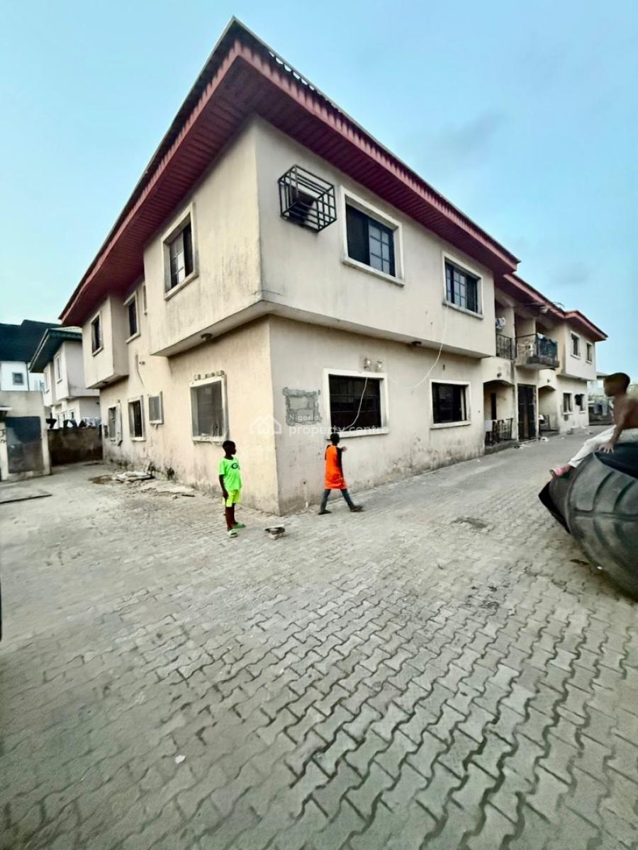 4 Units of 3bedroom Blocks of Flats for Smart Investors on a Full Plot, Thomas Estate, Ajah, Lagos, Block of Flats for Sale