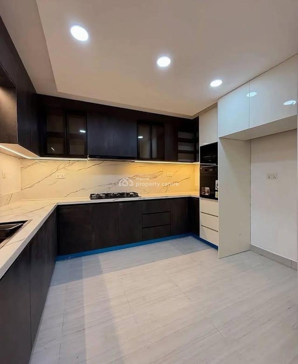 Fully Serviced 2 Bedroom Apartment with Swimming Pool, Elevator and Gy, in a Well Secured Area in Ikate Lekki Lagos Nigeria, Ikate, Lekki, Lagos, Flat / Apartment for Sale