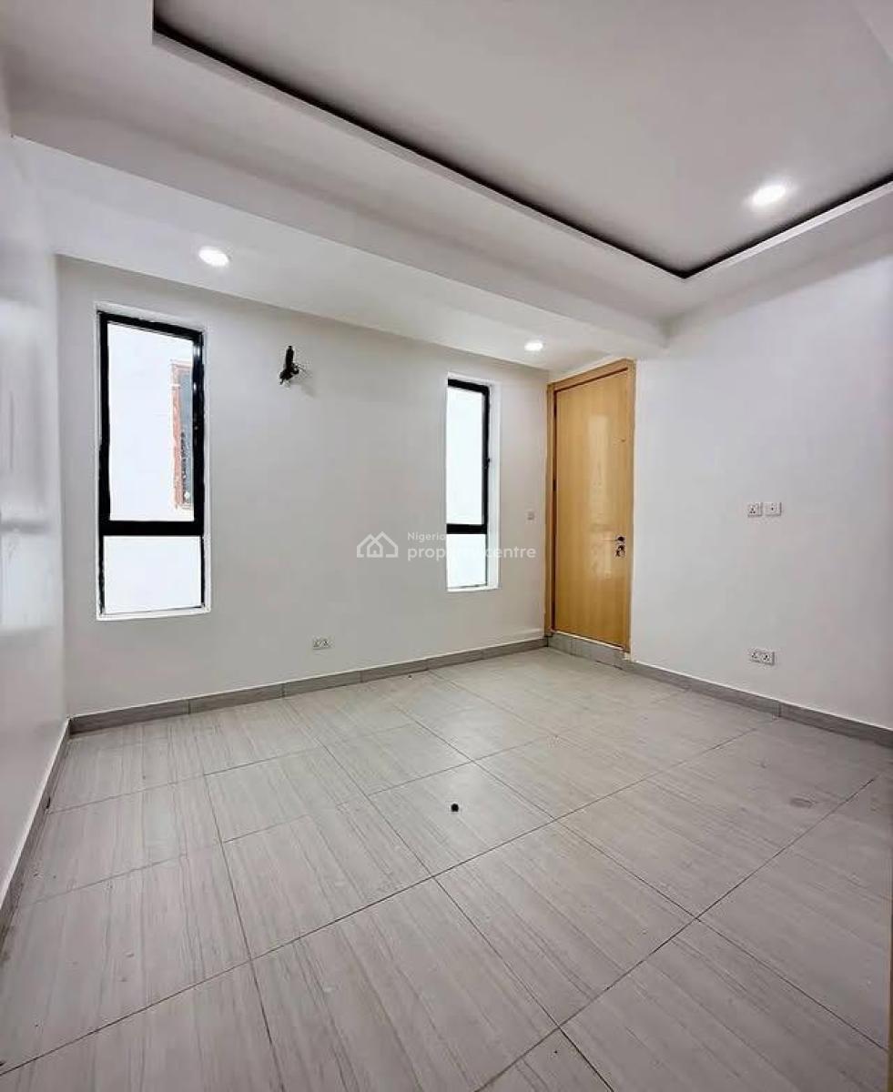 Fully Serviced 2 Bedroom Apartment with Swimming Pool, Elevator and Gy, in a Well Secured Area in Ikate Lekki Lagos Nigeria, Ikate, Lekki, Lagos, Flat / Apartment for Sale