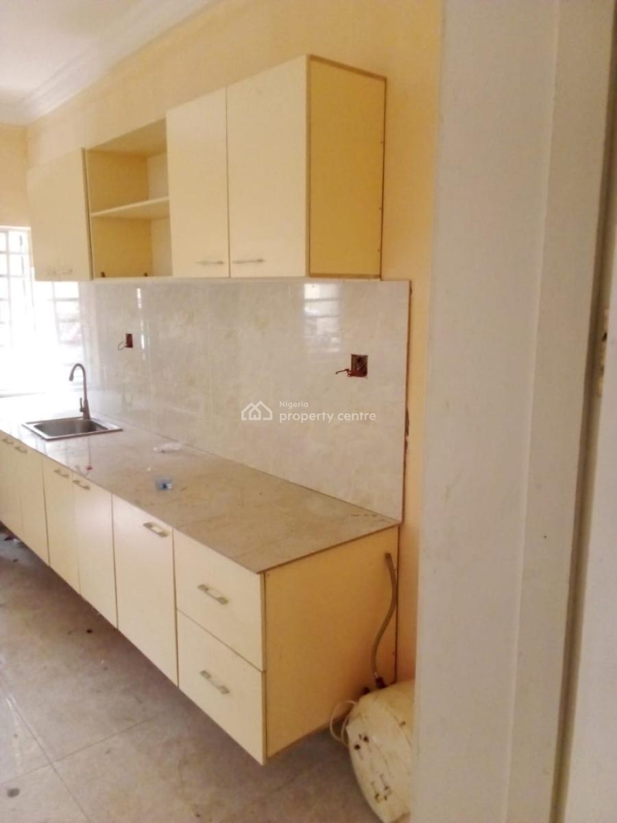 Nice Miniflat with an Open Plan Kitchen, Anifowoshe, Ikeja, Lagos, Flat / Apartment for Rent