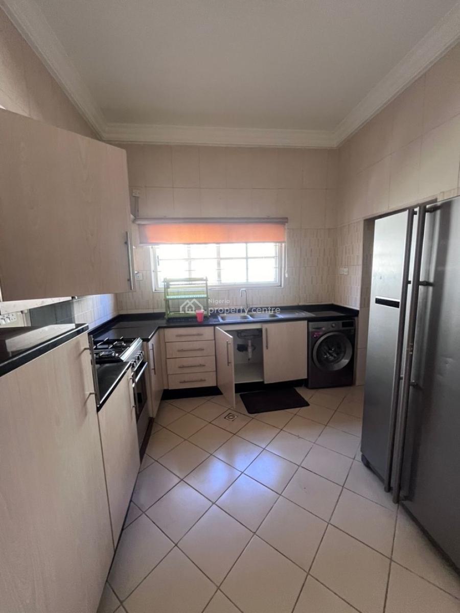 Serviced & Furnished 2 Bedroom Apartment, Serene Neighborhood, Utako, Abuja, Flat / Apartment for Rent
