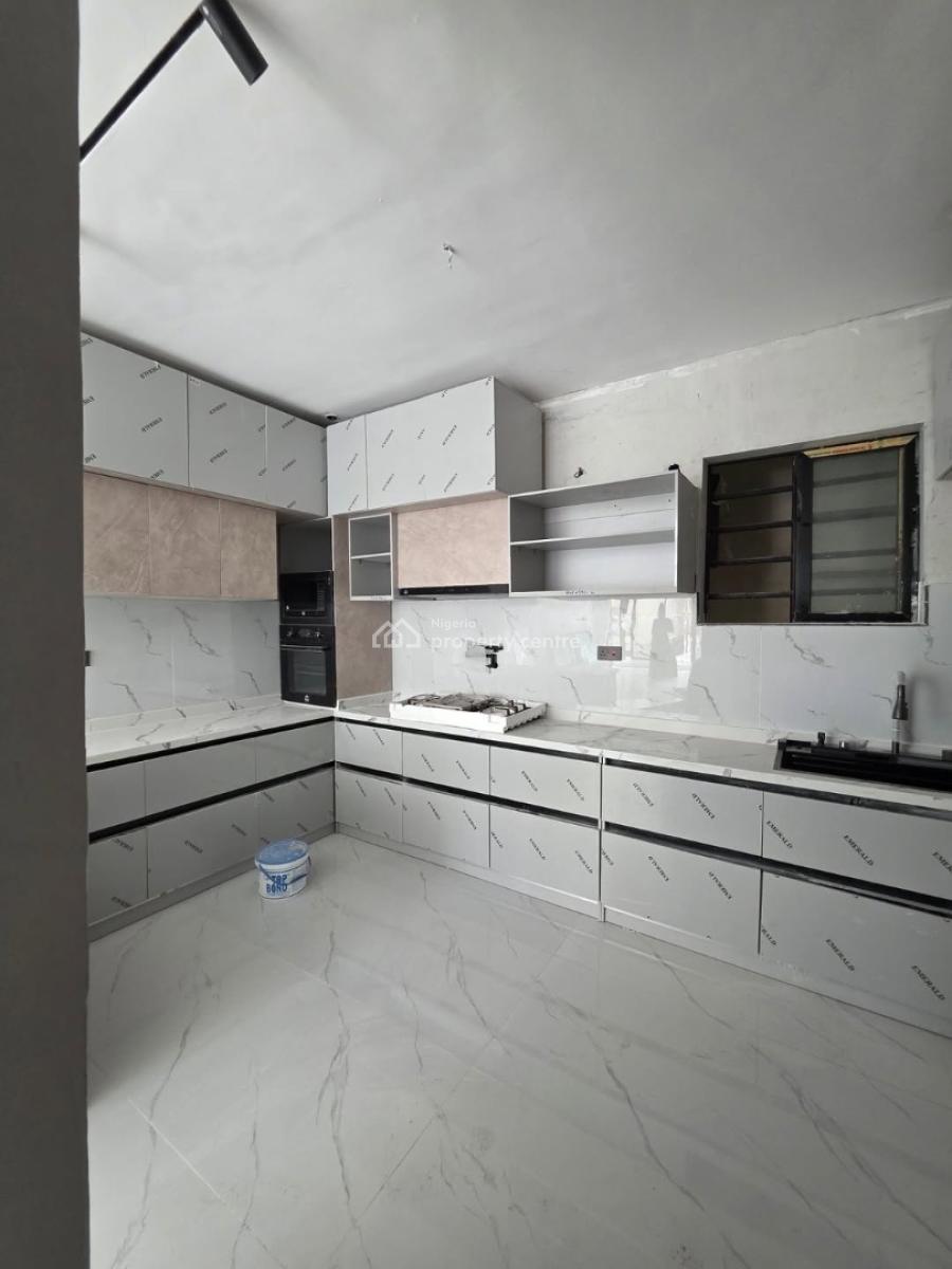 2 Bedroom Apartment, Lekki Phase 1, Lekki, Lagos, Detached Duplex for Sale