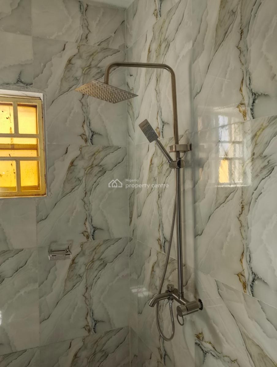 Renovated 3 Bedrooms Flat, Soji Adegoke Rd, Katampe (main), Katampe, Abuja, Flat / Apartment for Rent
