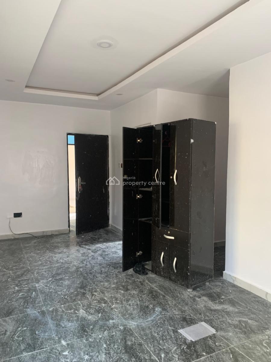 Newly Renovated 1bedroom Luxurious Apartment, Ikate, Lekki, Lagos, Mini Flat (room and Parlour) for Rent