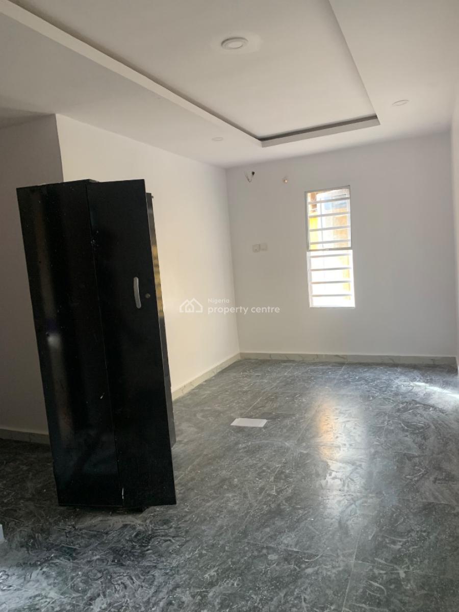Newly Renovated 1bedroom Luxurious Apartment, Ikate, Lekki, Lagos, Mini Flat (room and Parlour) for Rent