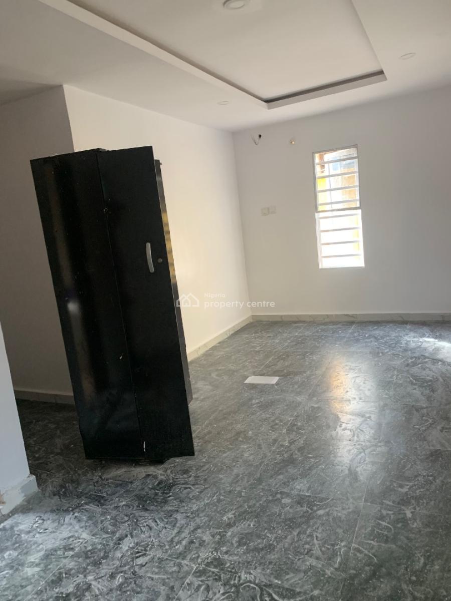Newly Renovated 1bedroom Luxurious Apartment, Ikate, Lekki, Lagos, Mini Flat (room and Parlour) for Rent