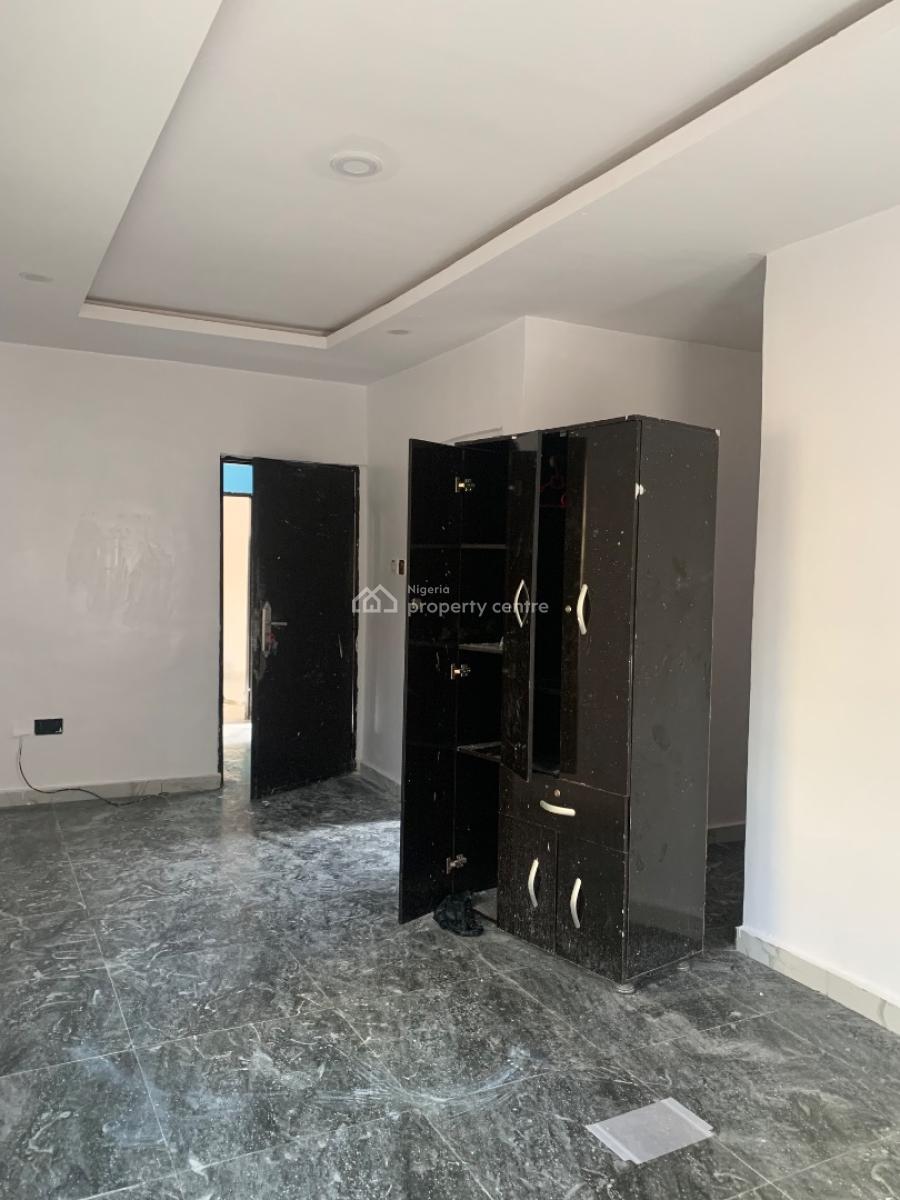 Newly Renovated 1bedroom Luxurious Apartment, Ikate, Lekki, Lagos, Mini Flat (room and Parlour) for Rent