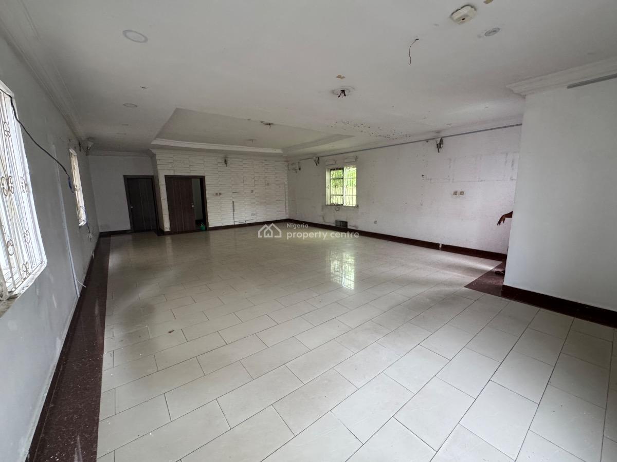 a Commercial 6 Bedroom Detached Duplex with 2 Bq in Lekki 1., Lekki Phase 1., Lekki Phase 1, Lekki, Lagos, Office Space for Rent