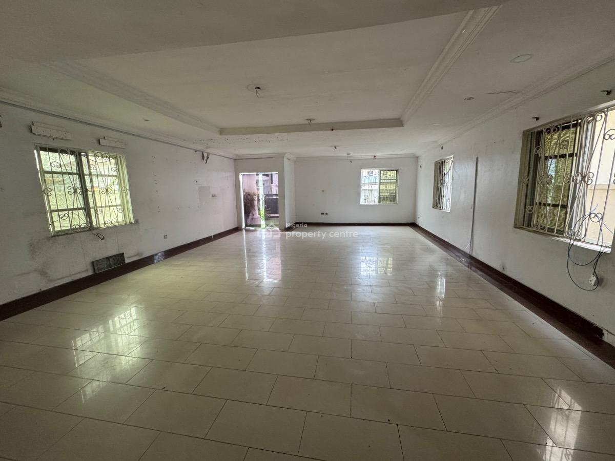 a Commercial 6 Bedroom Detached Duplex with 2 Bq in Lekki 1., Lekki Phase 1., Lekki Phase 1, Lekki, Lagos, Office Space for Rent