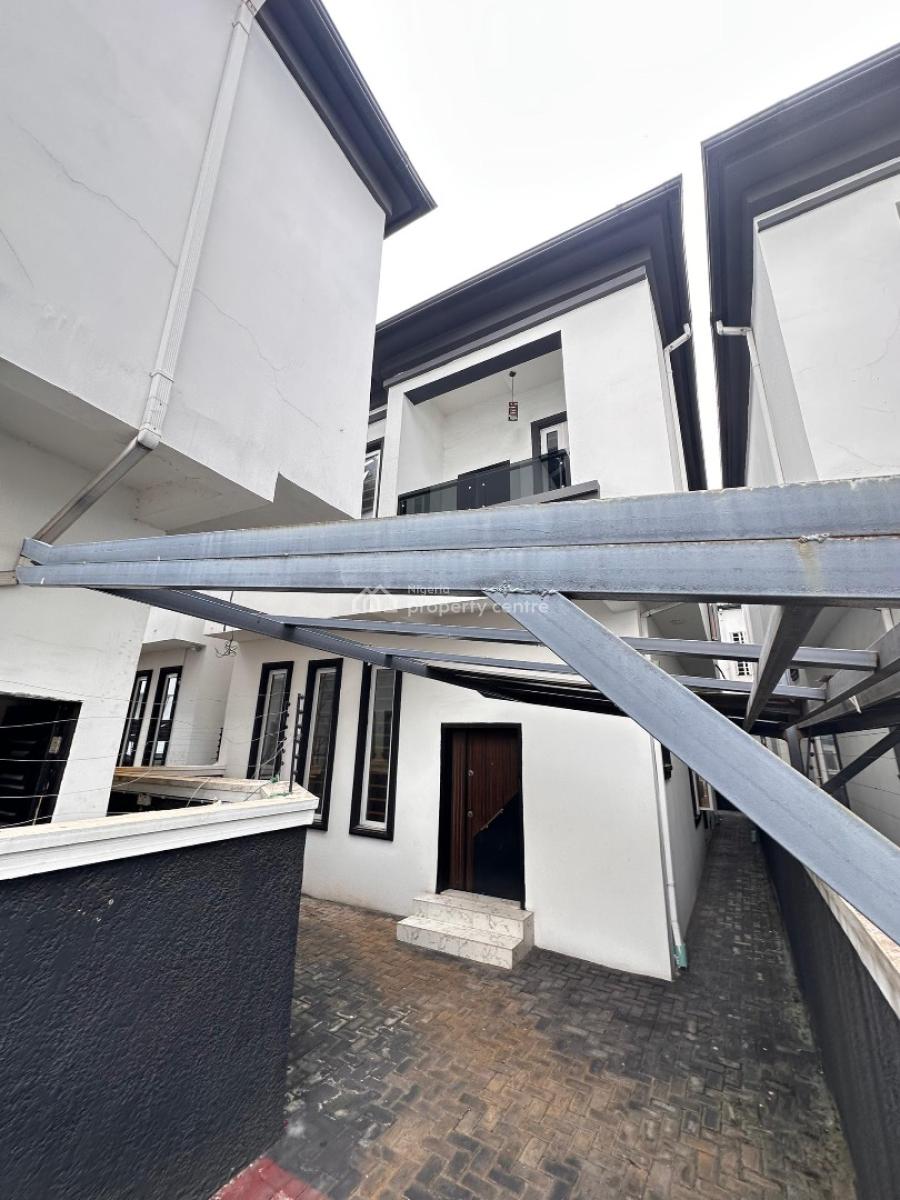 4 Bedroom Fully Detached Duplex with Bq, Ikota, Lekki, Lagos, Detached Duplex for Sale