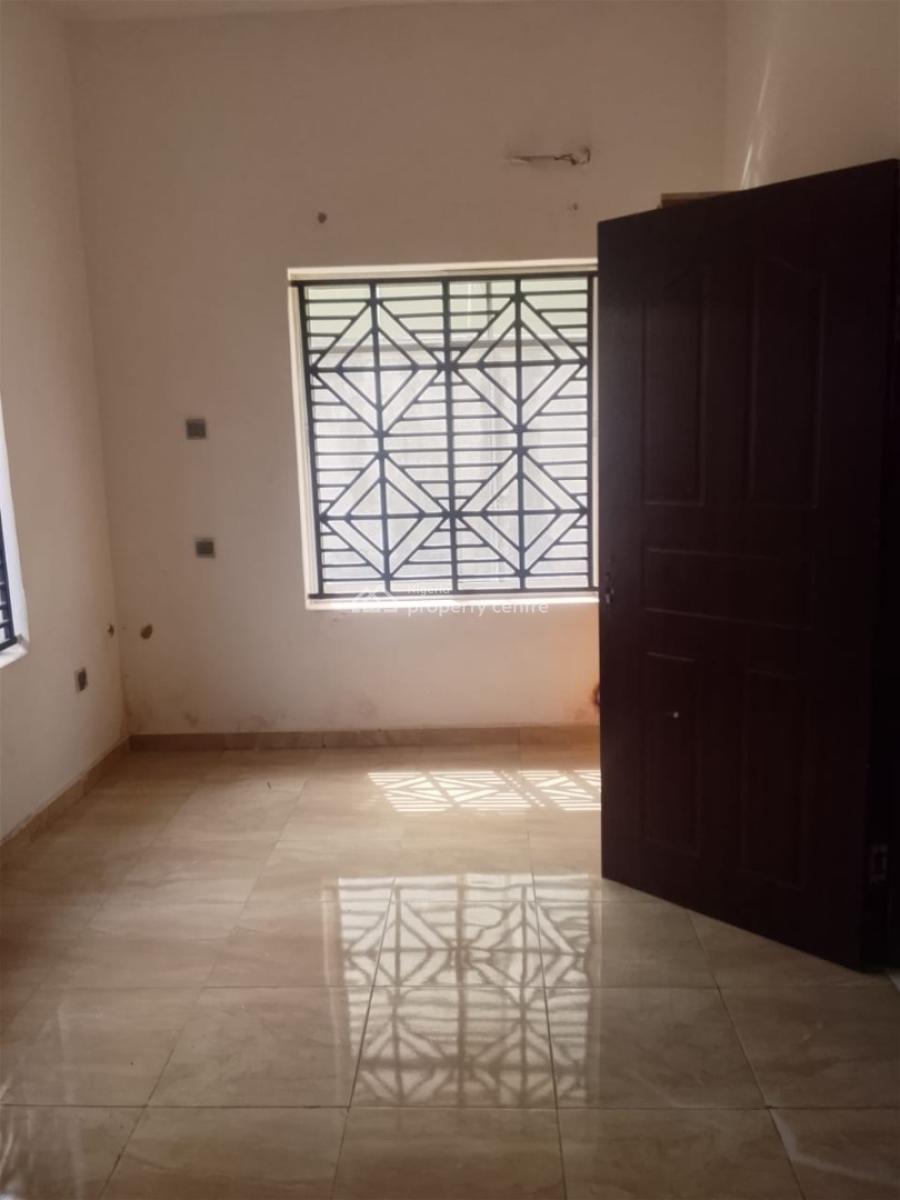 4 Bedroom Terrace Duplex, Victory Estate, Osapa, Lekki, Lagos, Terraced Duplex for Rent