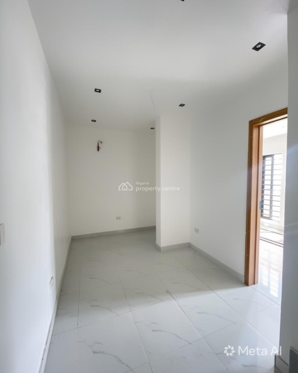 4 Bedroom Terrace Duplex + Bq, Lekki Phase 1, Lekki, Lagos, Terraced Duplex for Sale