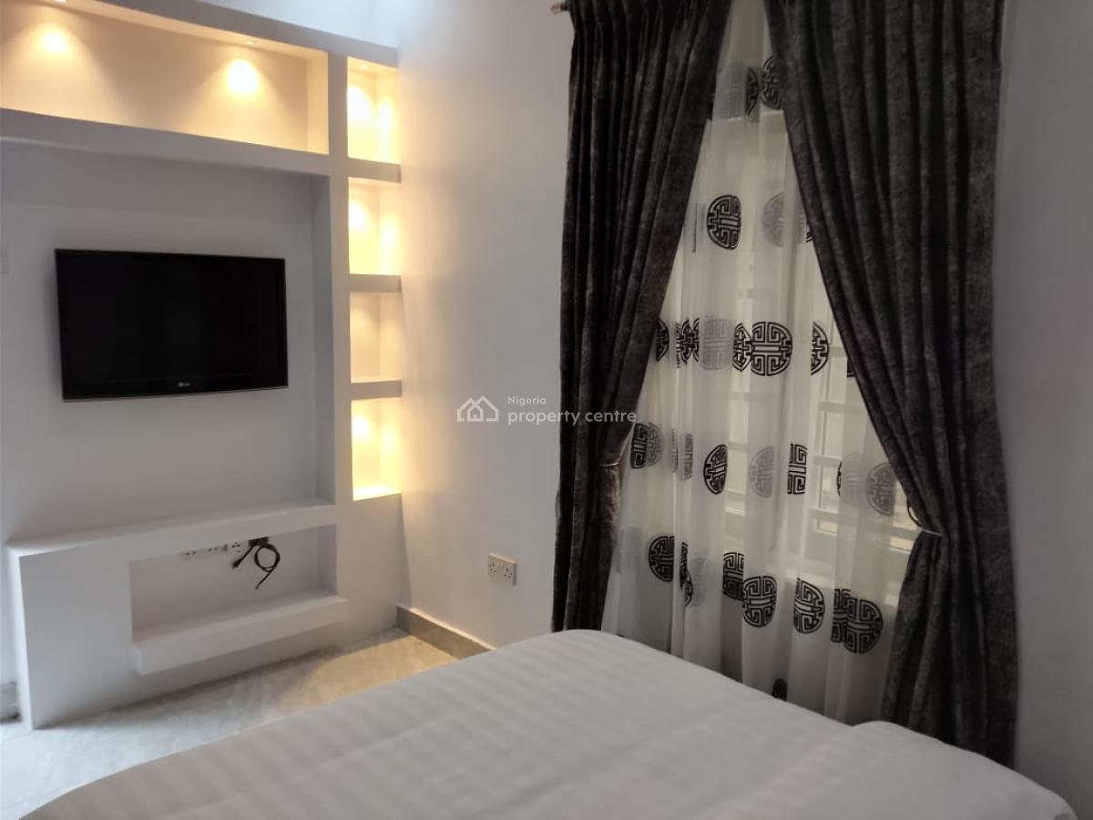 a Very Comfortable Fully Furnished One Bedroom for a Short Stay, Ilasan, Lekki, Lagos, Self Contain (single Rooms) Short Let
