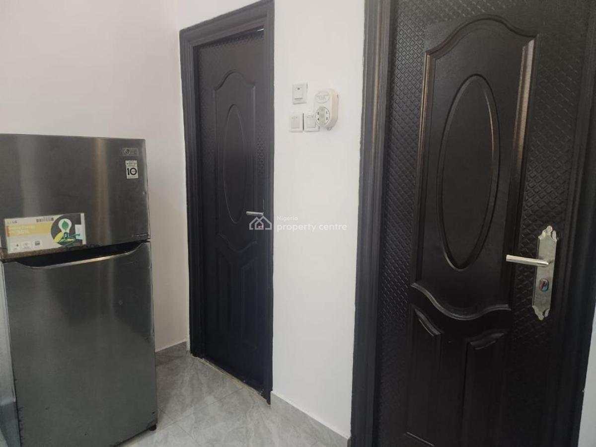 a Very Comfortable Fully Furnished One Bedroom for a Short Stay, Ilasan, Lekki, Lagos, Self Contain (single Rooms) Short Let