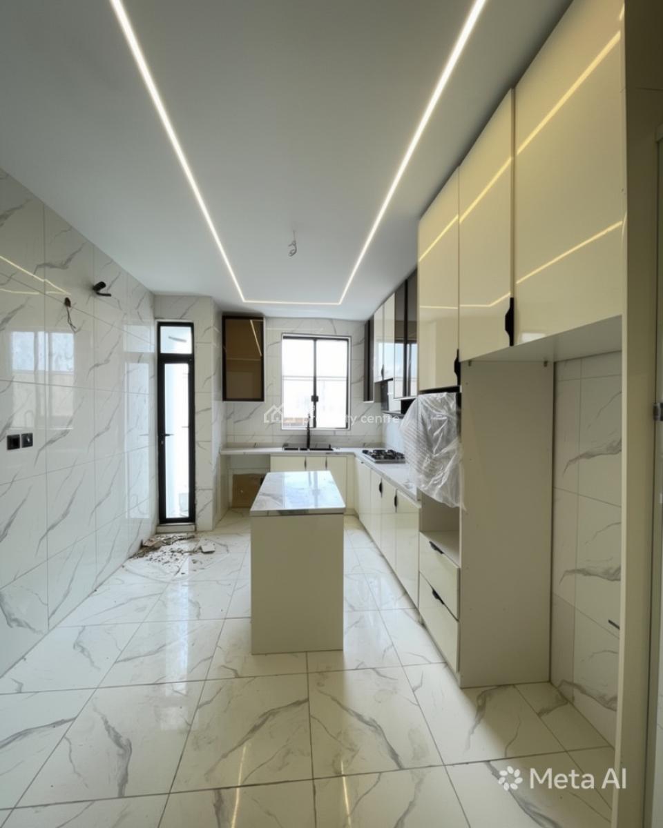 1 Bedroom Apartment + Bq, Lekki Phase 1, Lekki, Lagos, Block of Flats for Sale