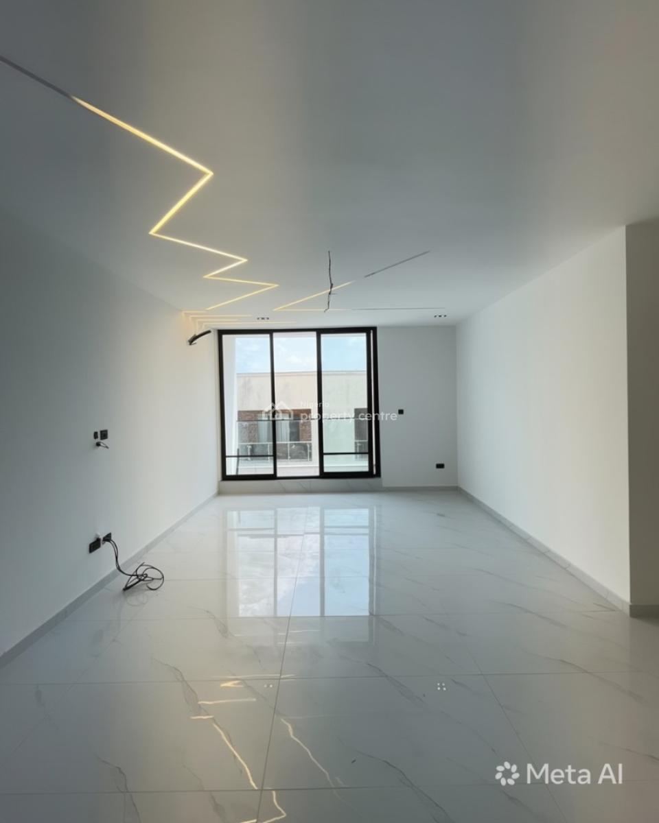 1 Bedroom Apartment + Bq, Lekki Phase 1, Lekki, Lagos, Block of Flats for Sale
