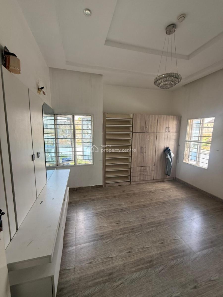4bedroom Fully Detached Duplex with a Bq, in a Beautiful Estate at Lugbe, Lugbe District, Abuja, Detached Duplex for Sale