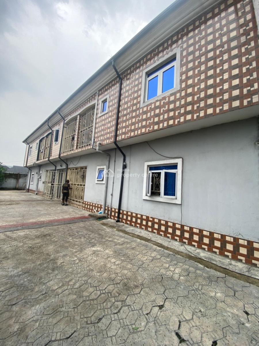 Spacious 2 Bed Flat Apartment with Federal Light & Kitchen Store, King David Estate White House Rumuokwurusi Port Harcourt, Port Harcourt, Rivers, Flat / Apartment for Rent